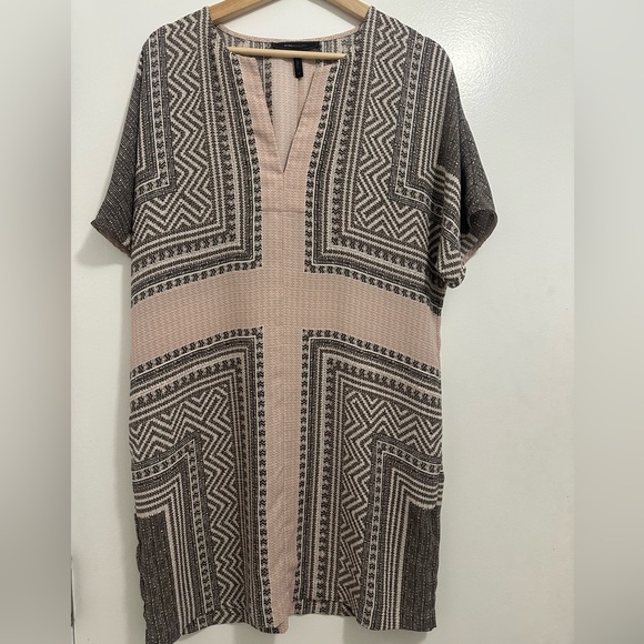BCBGMAXAZRIA | Harlan Shift Dress - Picture 1 of 2